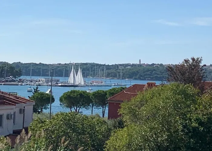 Medulina Sea View Lejlighed *